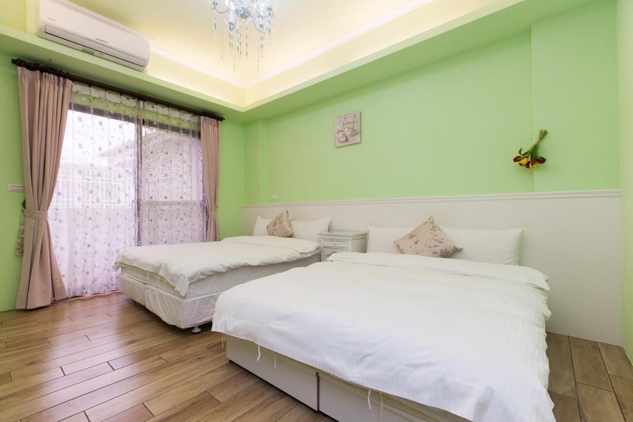 Iris Guest House Hualien City Exterior photo